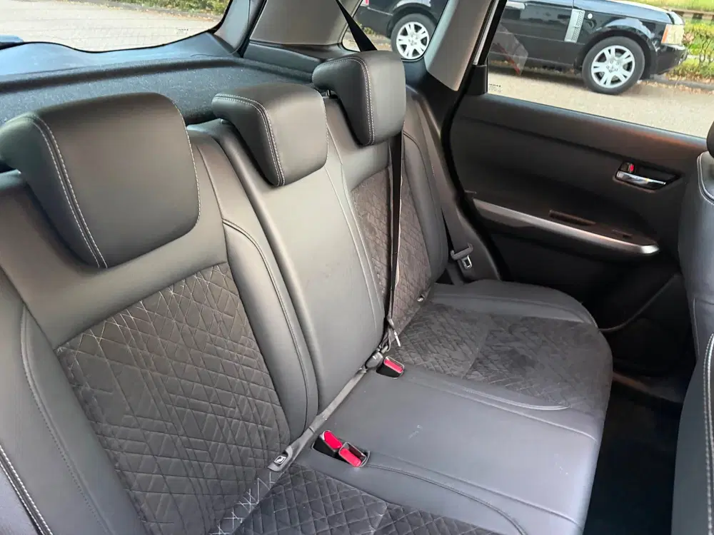 Suzuki Vitara 1.5 Hybrid Select AllGrip AUTOMAAT uit 2022, foto 14