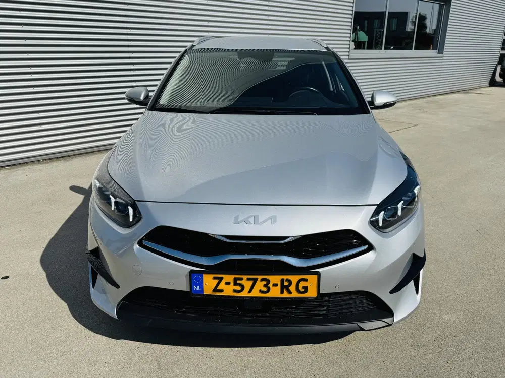 Kia Ceed 1.0 T-GDi DynamicPlusLine Navi uit 2024, foto 12