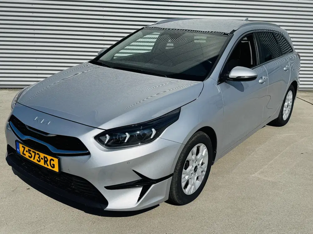 Kia Ceed 1.0 T-GDi DynamicPlusLine Navi uit 2024, foto 2