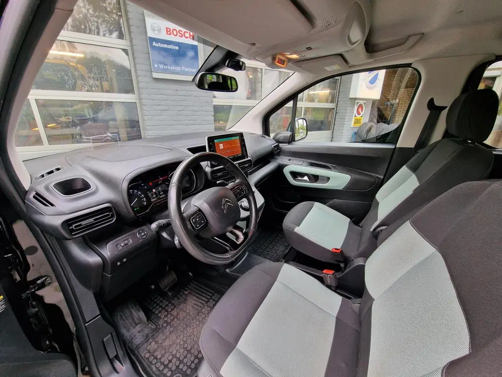 Citroën Berlingo Citroen Berlingo XL 1.2 PureTech Shine 7p. uit 2020, foto 4