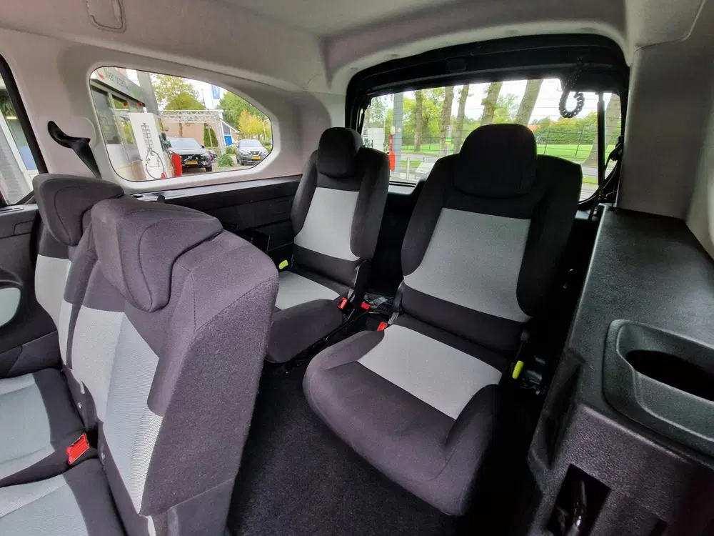 Citroën Berlingo Citroen Berlingo XL 1.2 PureTech Shine 7p. uit 2020, foto 8