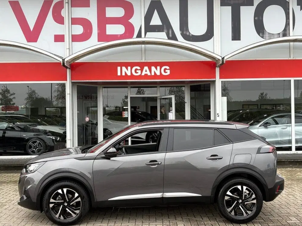 Peugeot 2008 1.2 PURETECH ALLURE AUT. 130PK LED NAVI CA uit 2023, foto 2
