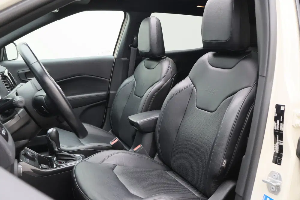 Jeep Compass 4xe 240 Plug-in Hybrid Electric S Panorama uit 2021, foto 8