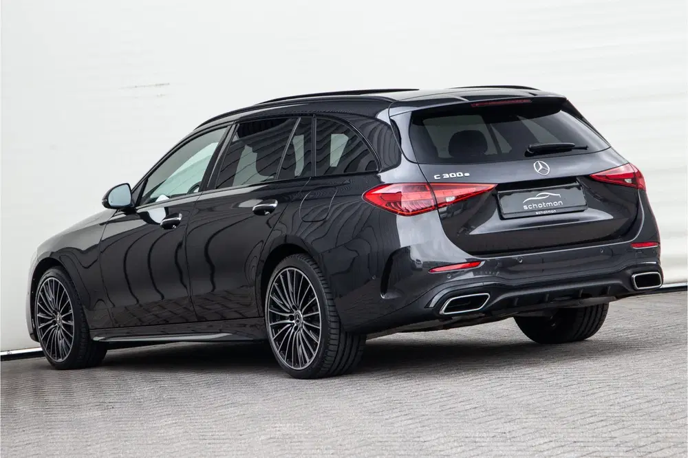 Mercedes-Benz C-Klasse 300 e AMG Premium uit 2023, foto 11