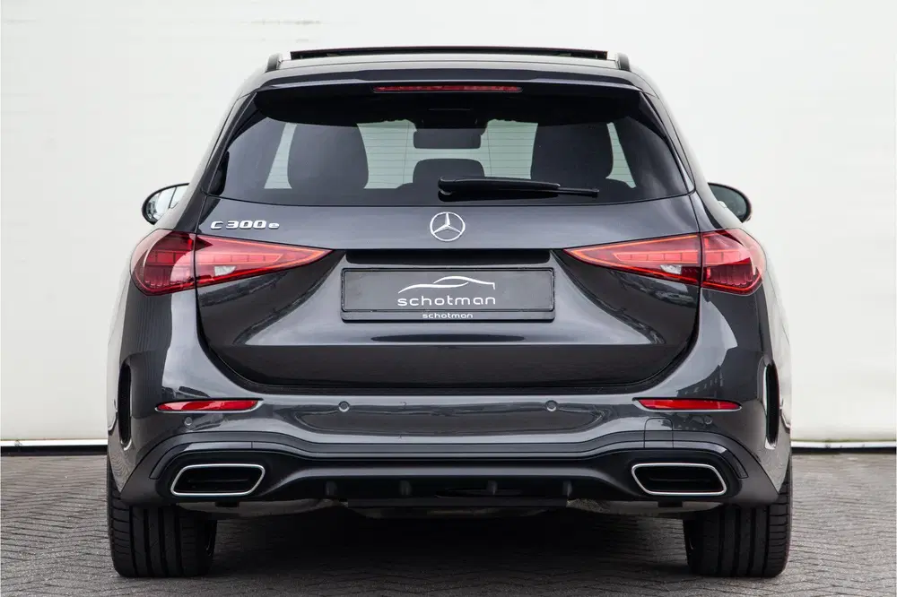 Mercedes-Benz C-Klasse 300 e AMG Premium uit 2023, foto 5