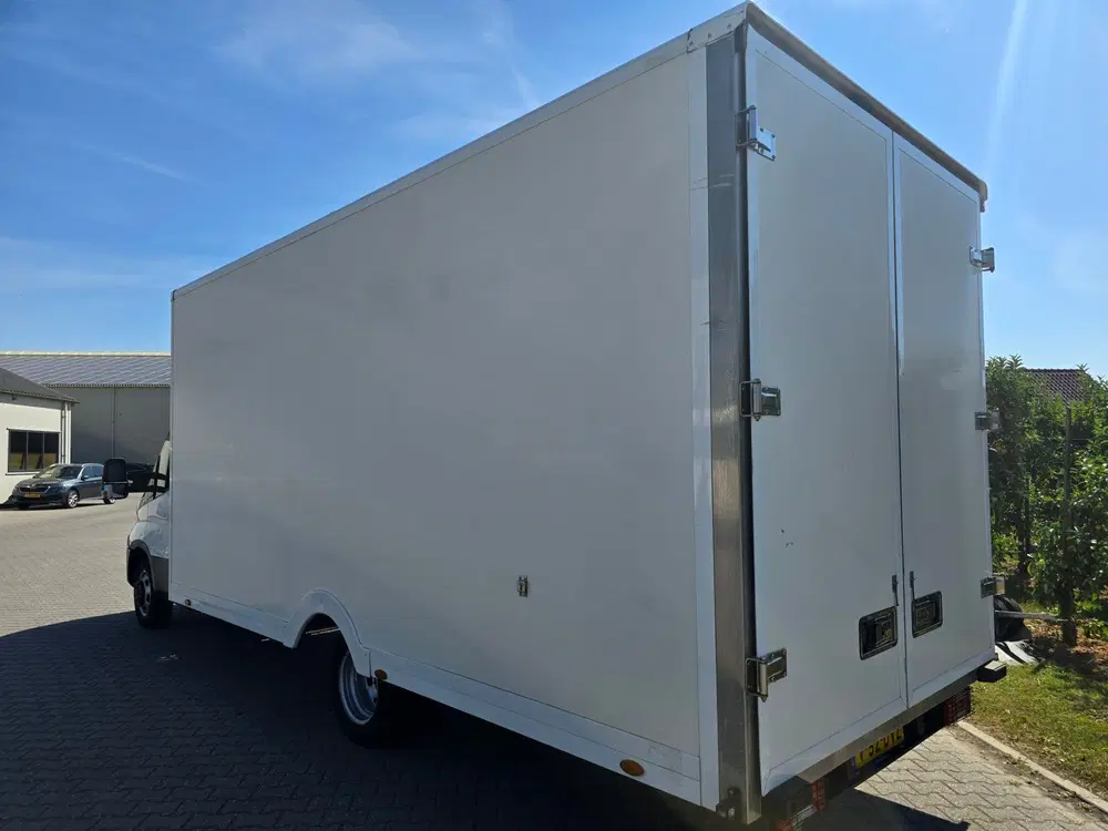 Iveco Daily 35C14V 2.3 410 H2 Camera Airco Cruise Bakw uit 2019, foto 15