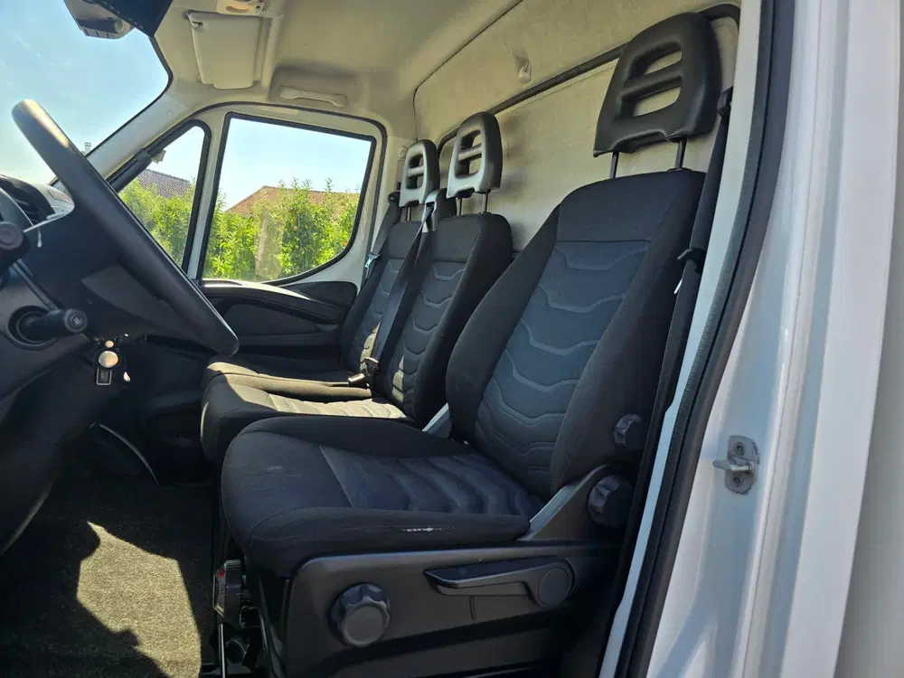 Iveco Daily 35C14V 2.3 410 H2 Camera Airco Cruise Bakw uit 2019, foto 5