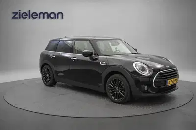 Mini Clubman 1.5 Business Edition Automaat uit 2023
