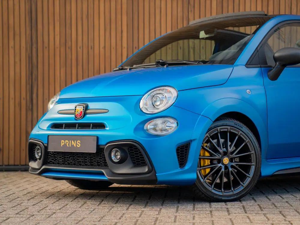 Abarth 595C Competizione uit 2022, foto 14