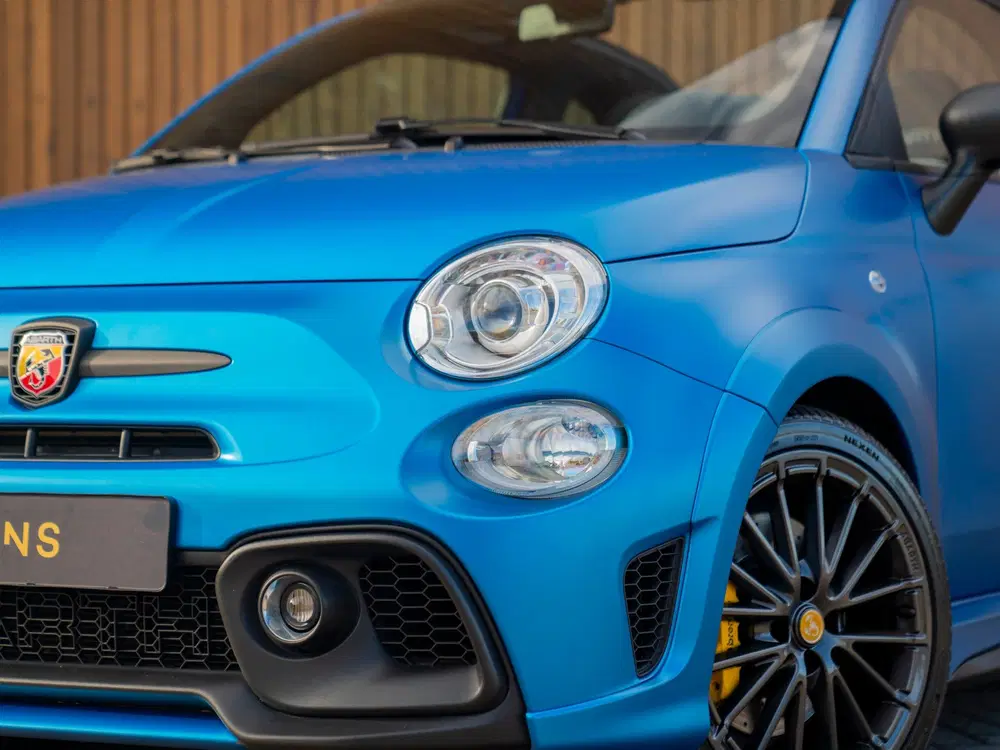 Abarth 595C Competizione uit 2022, foto 15