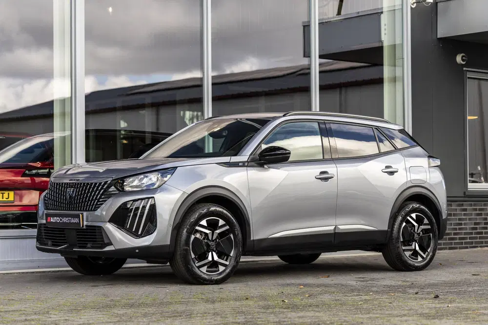 Peugeot 2008 EV Active Pack 50 kWh uit 2025, foto 13