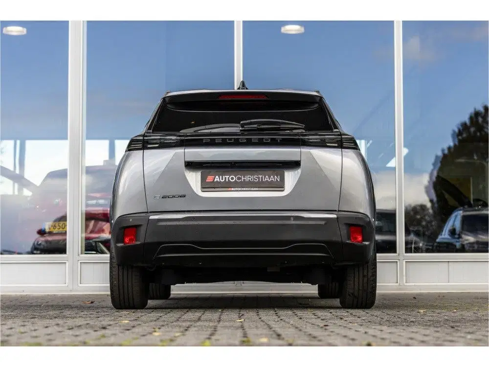 Peugeot 2008 EV Active Pack 50 kWh uit 2025, foto 4