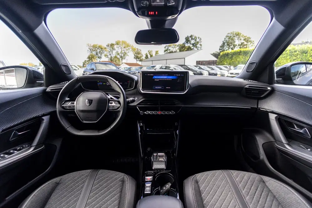 Peugeot 2008 EV Active Pack 50 kWh uit 2025, foto 6