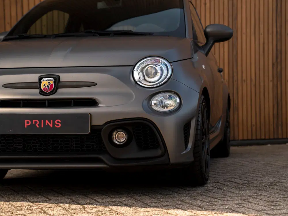 Abarth 595 Competizione 70th Anniversary (bj 2019) uit 2019, foto 14