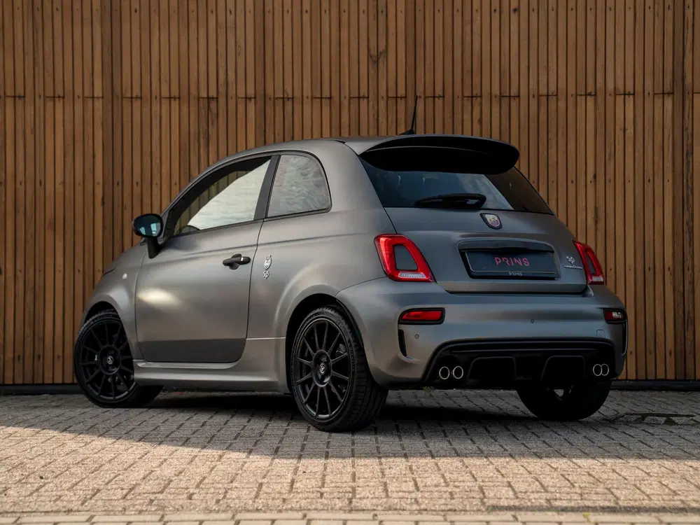 Abarth 595 Competizione 70th Anniversary (bj 2019) uit 2019, foto 6
