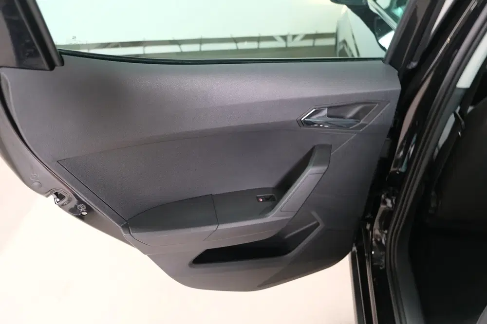 SEAT Arona 1.0 TSI Style Business Intense uit 2021, foto 9