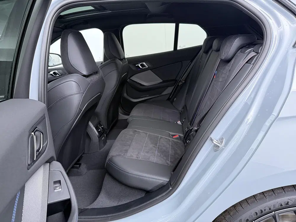 BMW 1-serie 120 uit 2026, foto 14