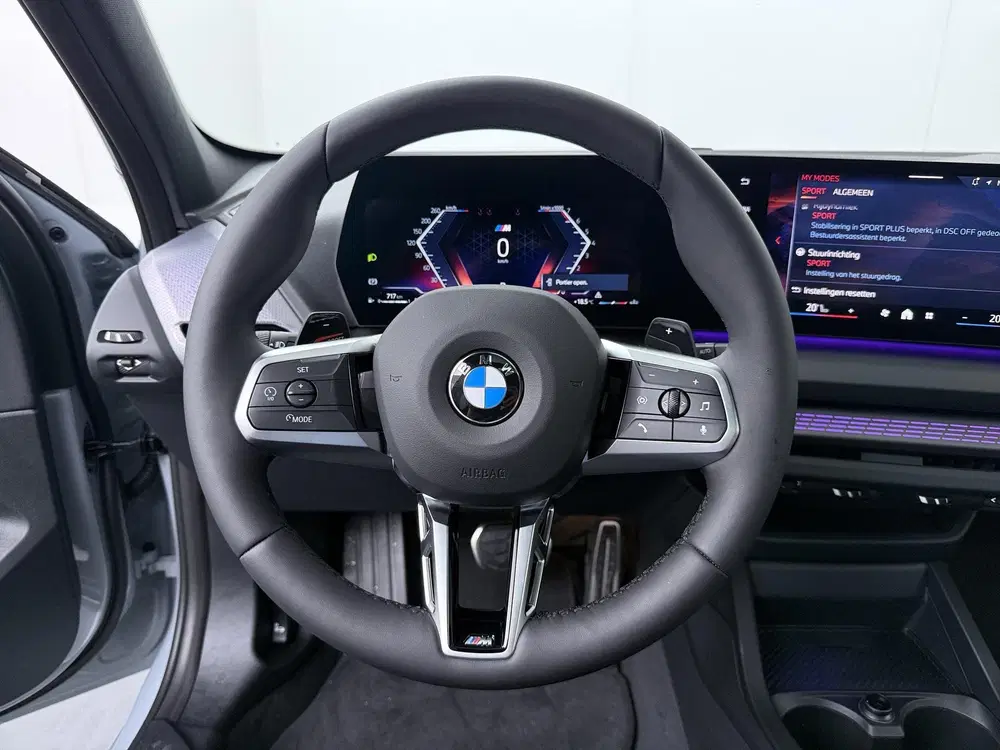 BMW 1-serie 120 uit 2026, foto 2