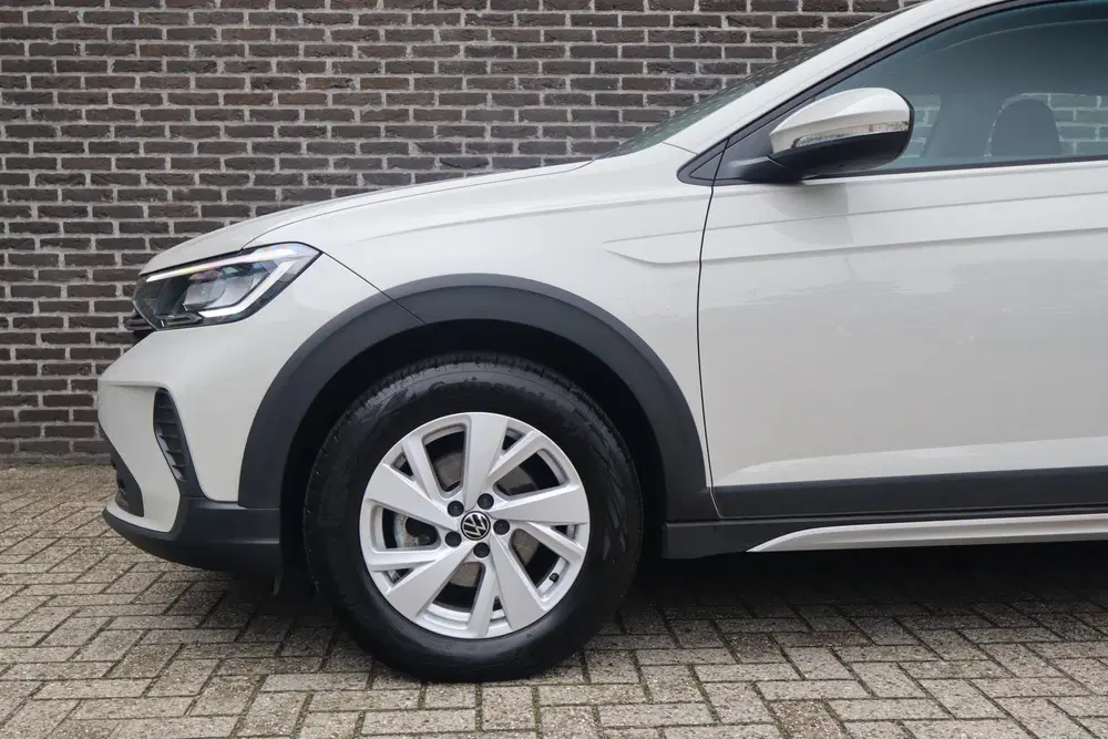 Volkswagen Taigo 1.0 TSI 110pk DSG Life uit 2022, foto 14