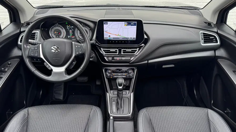 Suzuki S-Cross 1.5 Hybrid Select Automaat Trekhaak Panoda uit 2024, foto 2