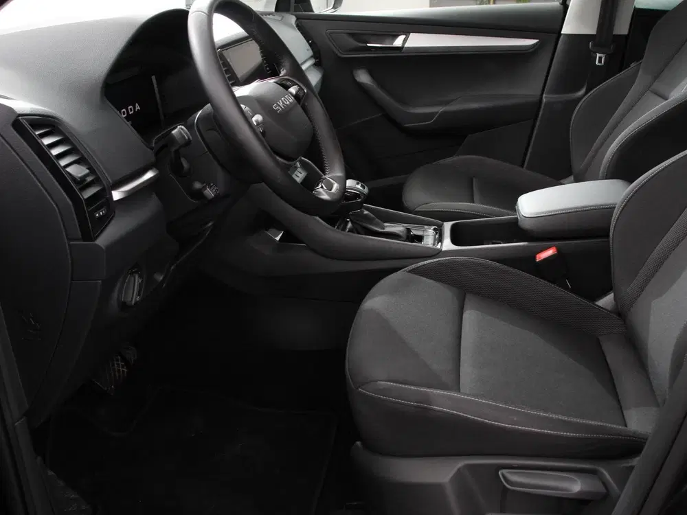 Skoda Karoq 1.5 TSI 150pk DSG ACT Selection DEMO Navig uit 2025, foto 9
