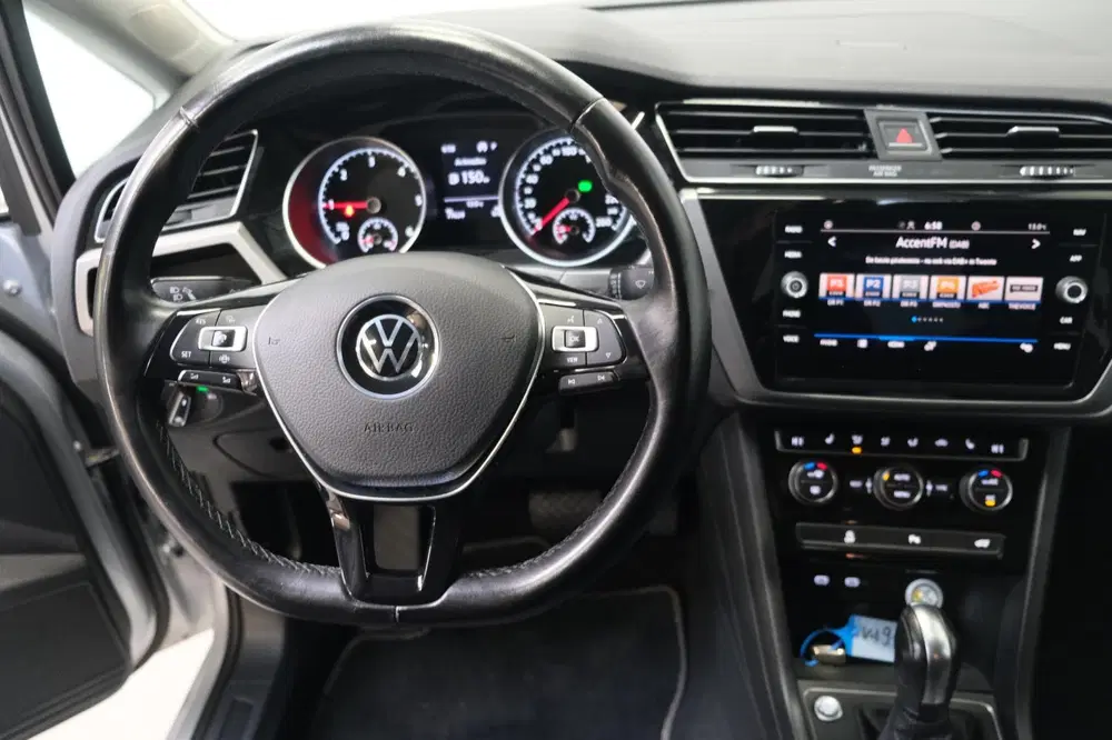 Volkswagen Touran 2.0 TDI 150 PK DSG > Grijskenteken < uit 2021, foto 14