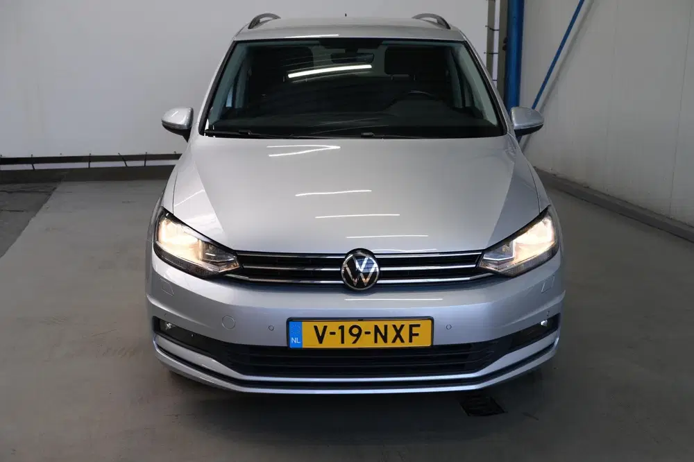 Volkswagen Touran 2.0 TDI 150 PK DSG > Grijskenteken < uit 2021, foto 3