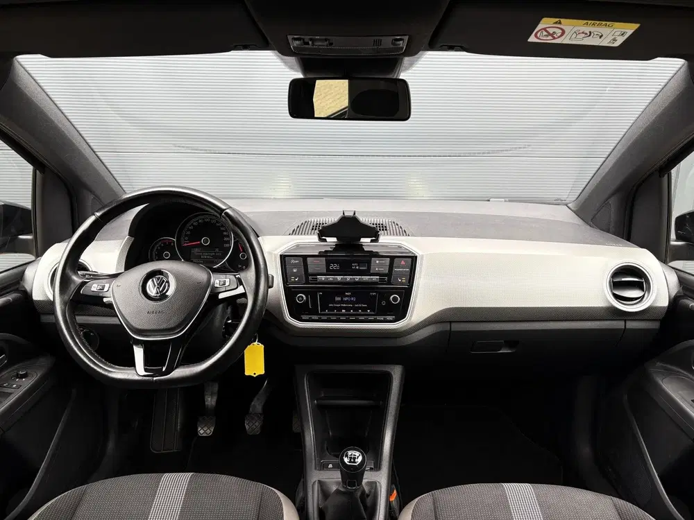 Volkswagen up! 1.0 60pk High up uit 2019, foto 5