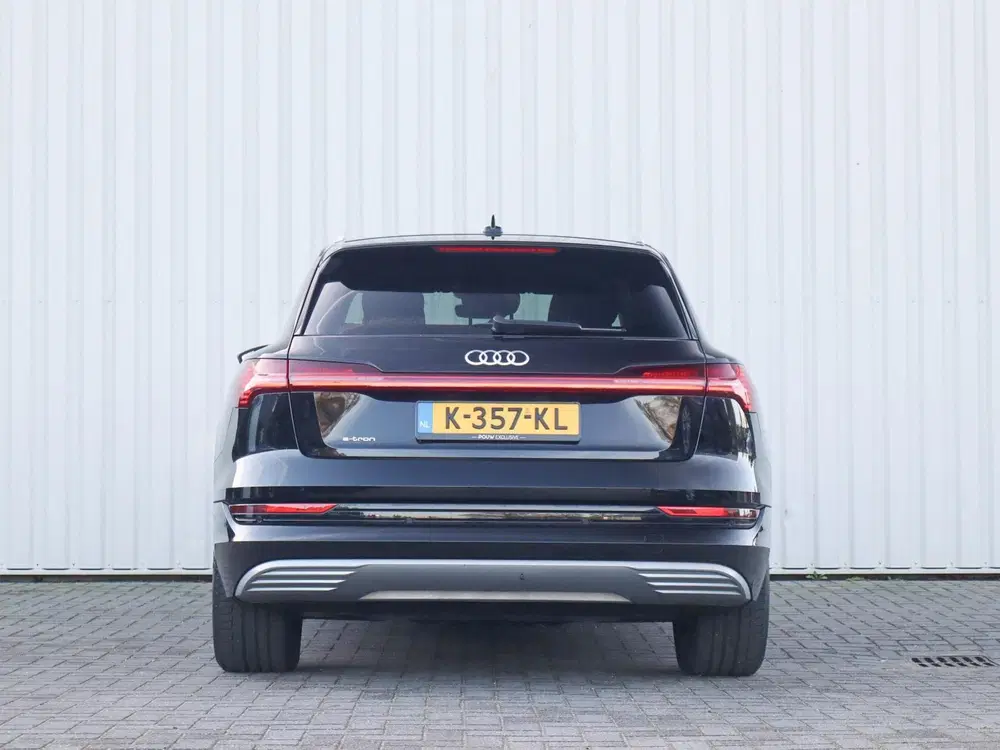 Audi e-tron 50 313pk quattro Business edition 71 kWh uit 2020, foto 11