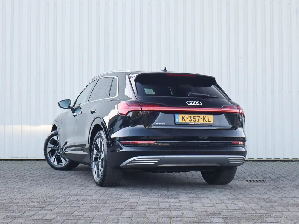 Audi e-tron 50 313pk quattro Business edition 71 kWh uit 2020, foto 12