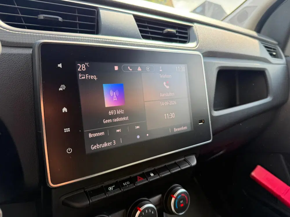 Renault Express 1.3 TCe 100 Comfort + BENZINE RIJKLAARPRIJ uit 2024, foto 12