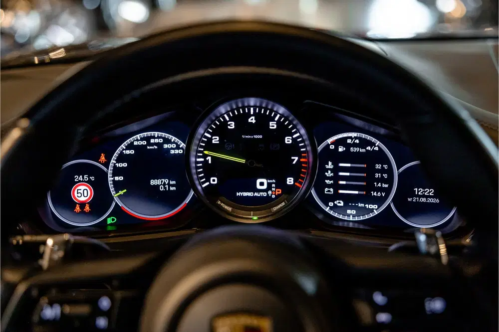 Porsche Panamera 2.9 4S E-Hybrid uit 2022, foto 13