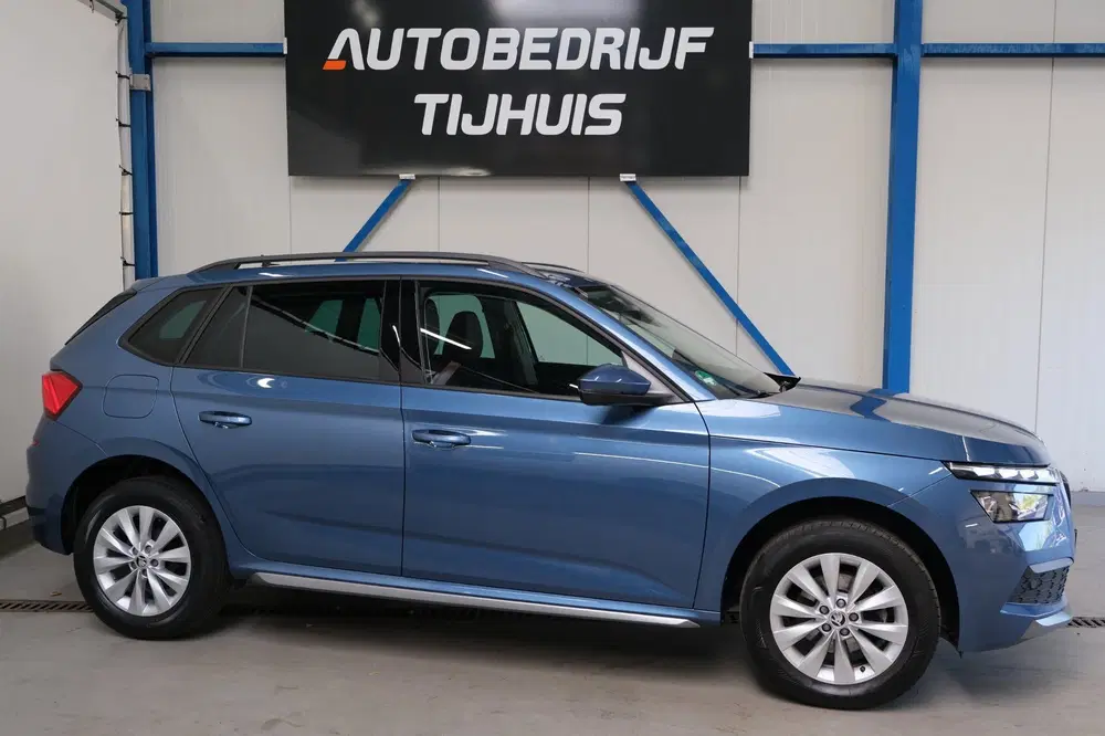 Skoda Kamiq 1.0 TSI Business Edition Automaat uit 2021, foto 2