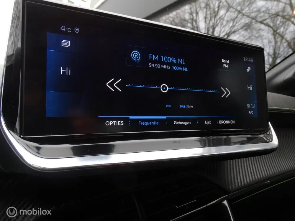Peugeot 208 1.2 PureTech GT uit 2021, foto 12