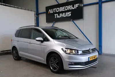 Volkswagen Touran 2.0 TDI 150 PK DSG > Grijskenteken < uit 2021