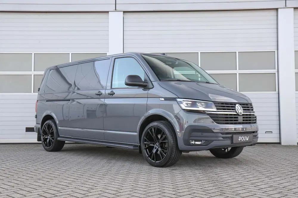 Volkswagen Transporter 2.0 TDI 150pk DSG L2H1 30 Highline uit 2023, foto 9