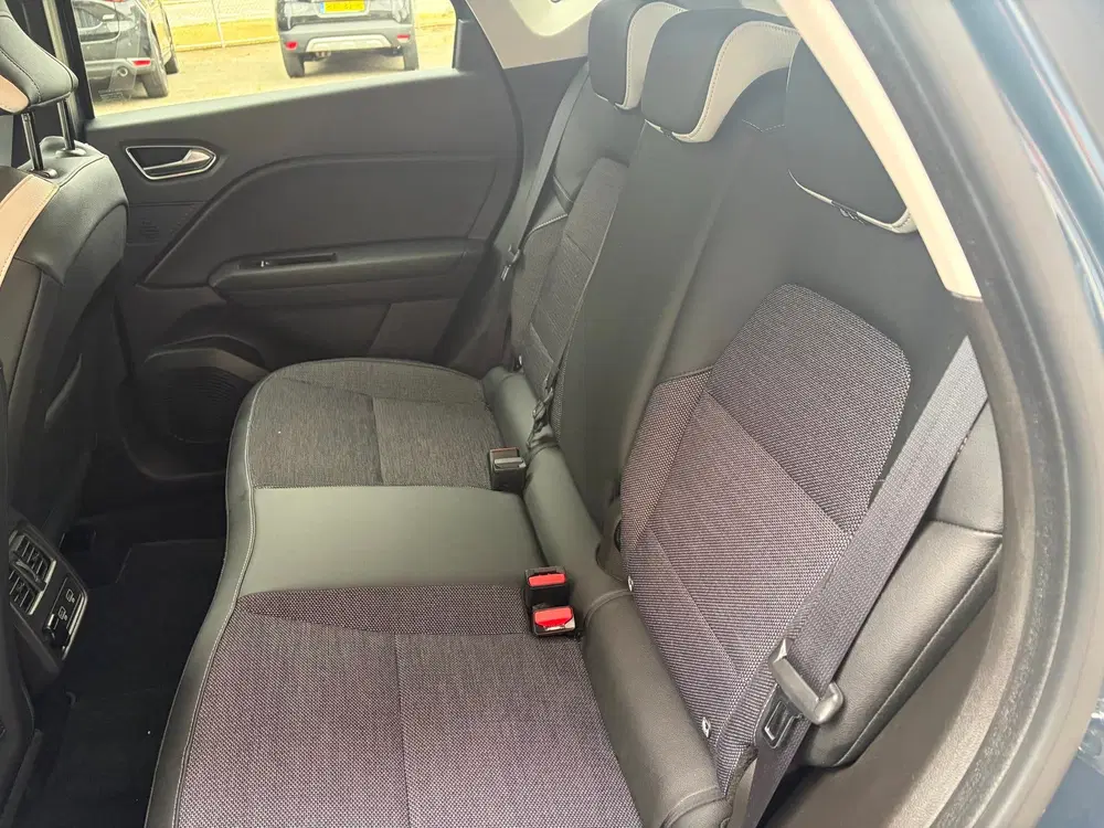 Renault Captur 1.0 TCe 100 Intens uit 2020, foto 15