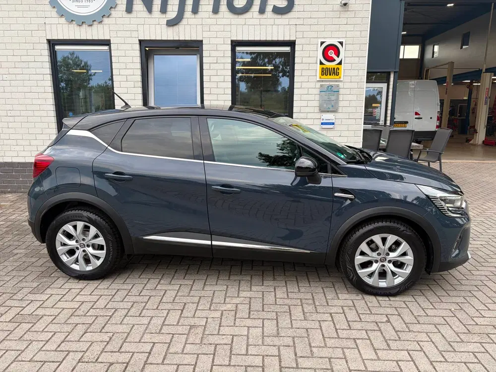 Renault Captur 1.0 TCe 100 Intens uit 2020, foto 2