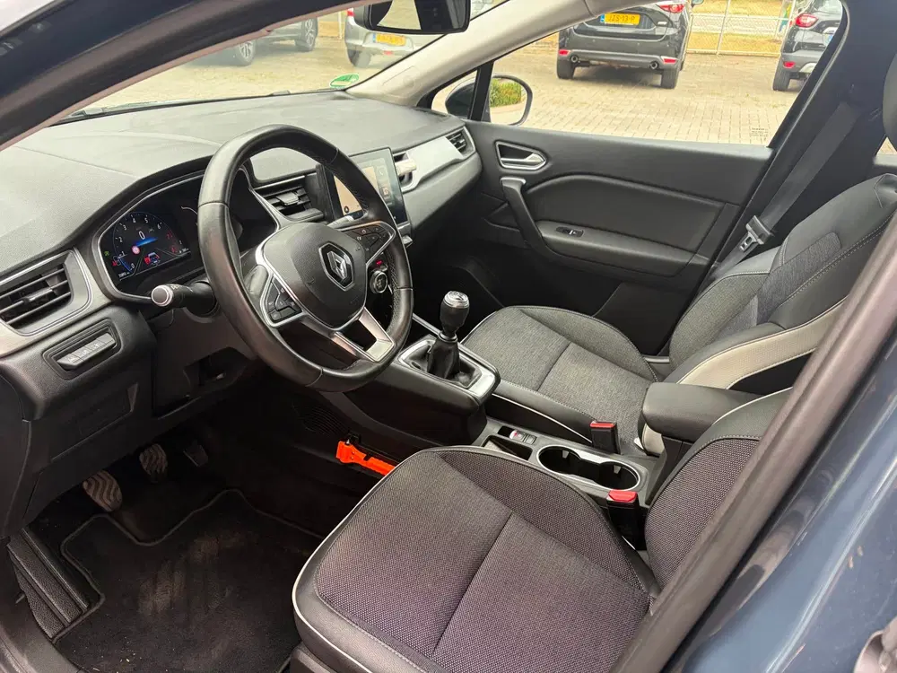 Renault Captur 1.0 TCe 100 Intens uit 2020, foto 5