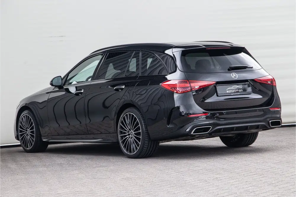 Mercedes-Benz C-Klasse 300 e AMG Premium uit 2023, foto 11