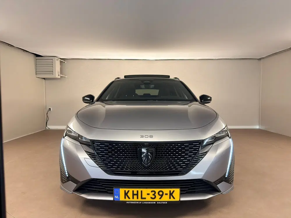 Peugeot 308 1.6 Plug-in Hybrid 225 GT uit 2023, foto 11