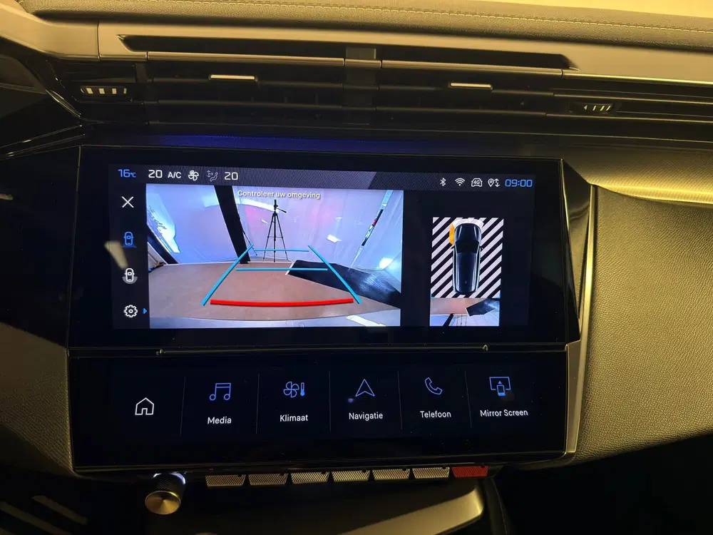 Peugeot 308 1.6 Plug-in Hybrid 225 GT uit 2023, foto 12