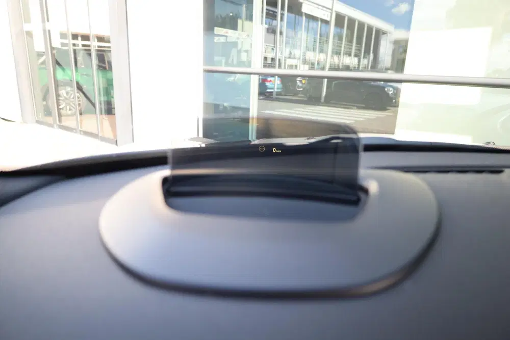 Mini Cabrio John Cooper Works uit 2019, foto 11