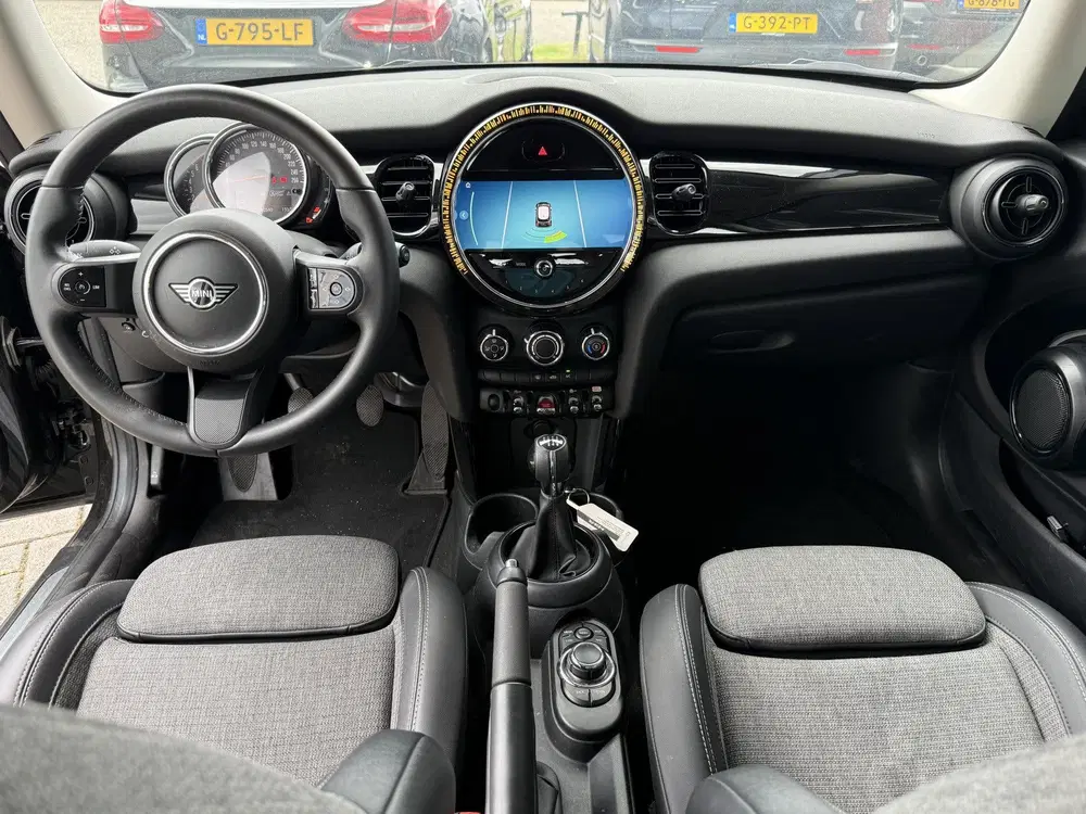 Mini Cooper 1.5 Cooper Business Edition Navigatie S uit 2022, foto 11