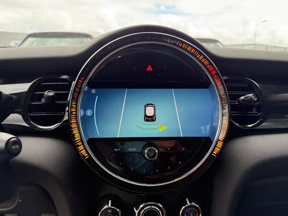 Mini Cooper 1.5 Cooper Business Edition Navigatie S uit 2022, foto 13
