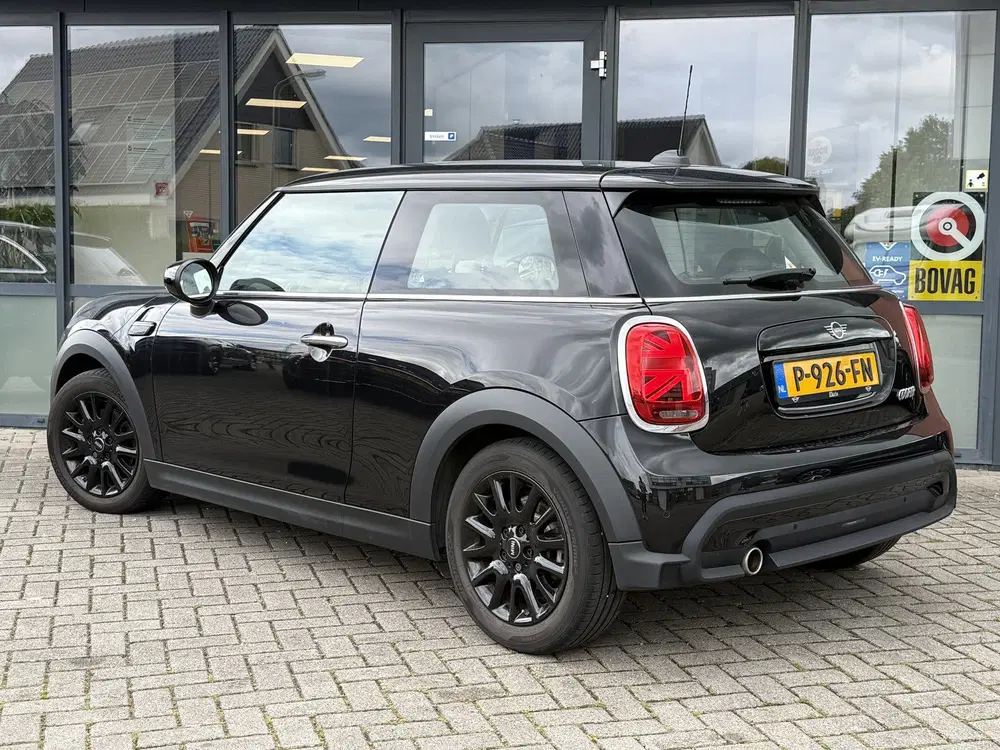 Mini Cooper 1.5 Cooper Business Edition Navigatie S uit 2022, foto 7
