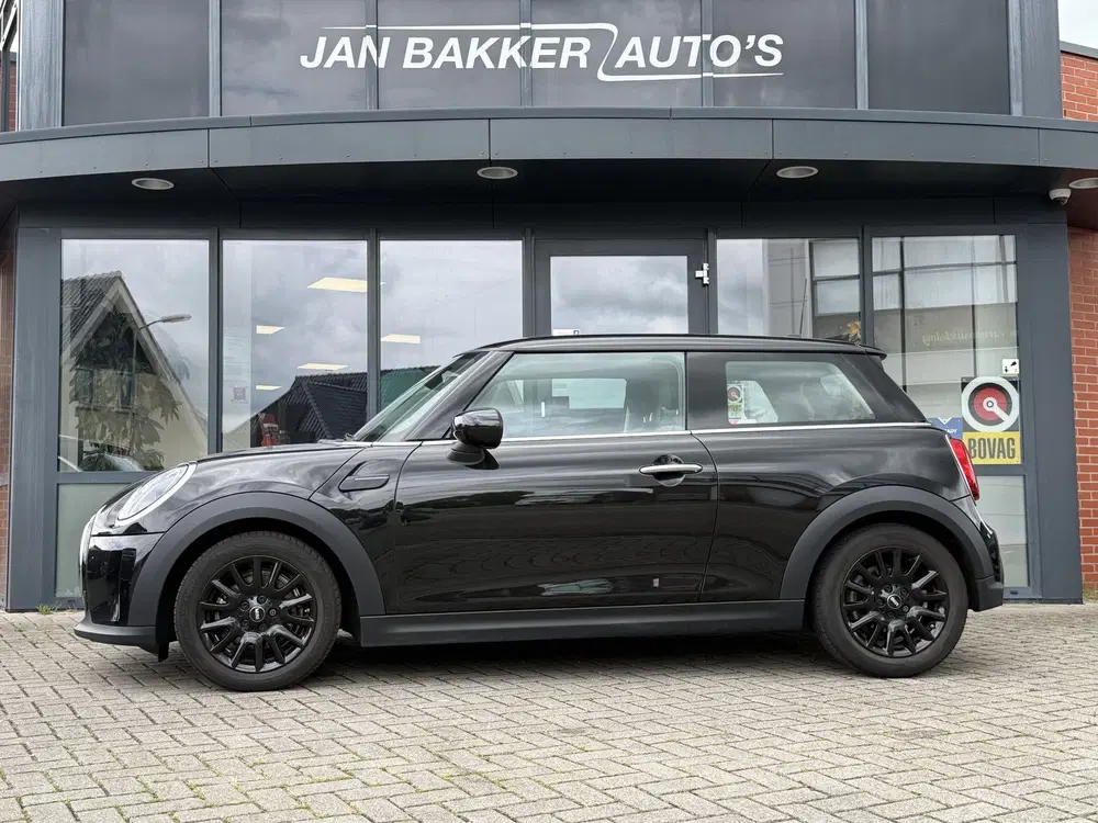 Mini Cooper 1.5 Cooper Business Edition Navigatie S uit 2022, foto 8