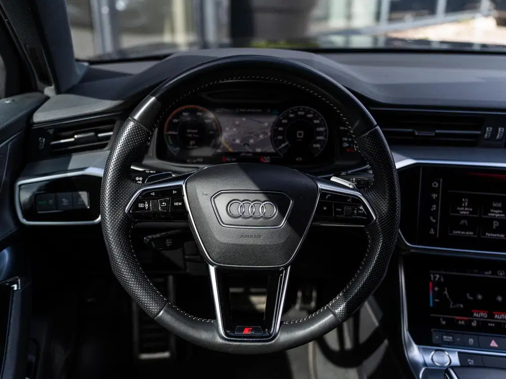 Audi A6 55 TFSI e Quattro Competition uit 2020, foto 11