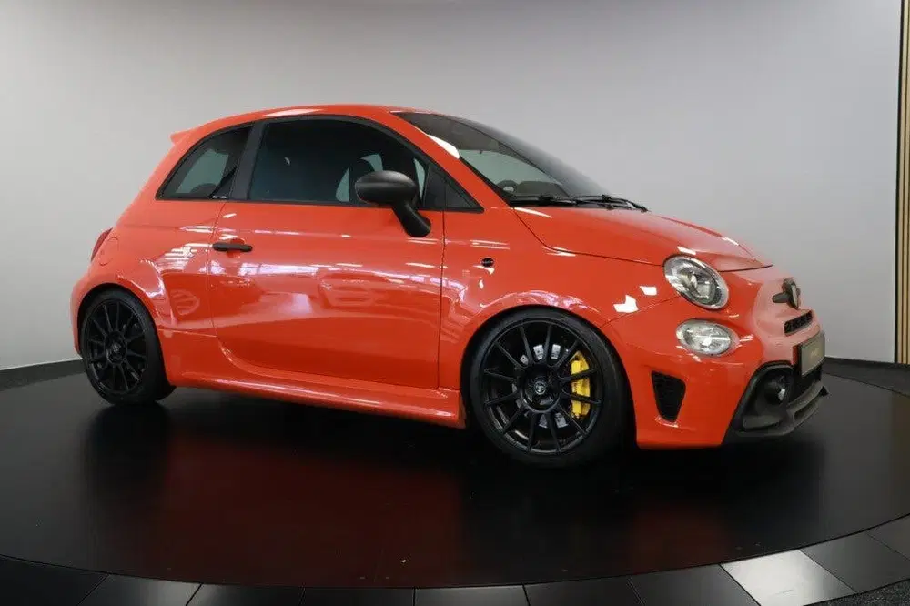 Abarth 695 695 Competizione 180pk Carbon schaalstoele uit 2023, foto 5
