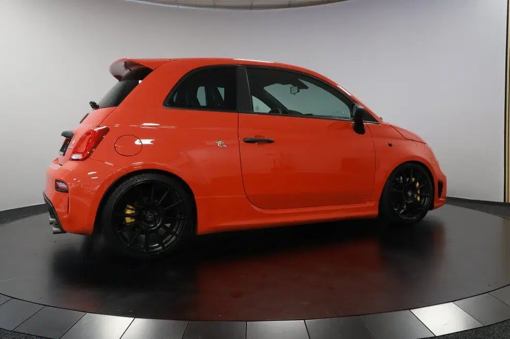 Abarth 695 695 Competizione 180pk Carbon schaalstoele uit 2023, foto 7